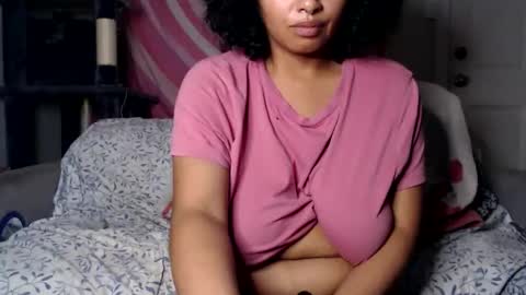 Tastee Kitty online show from 11.23.25