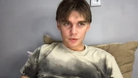 Snapshot of tasteithorny chatting on 09.25.25 tasteithorny online show from 09.25.25