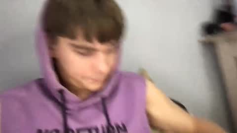 Snapshot of tasteithorny chatting on 10.14.25 tasteithorny online show from 10.14.25