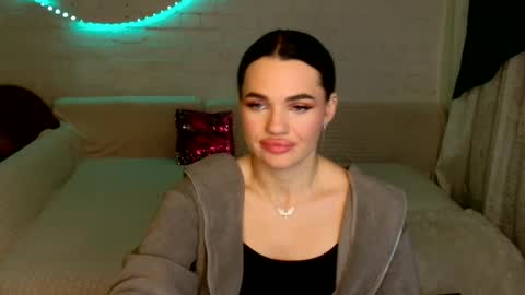 tasty_babyy online show from 12.05.25