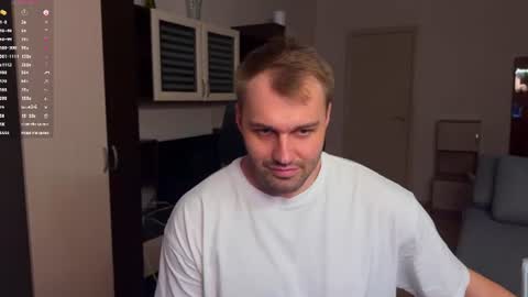 Snapshot of tasty_justin chatting on 06.12.26 My shows 2100500 UTC3 online show from 06.12.26