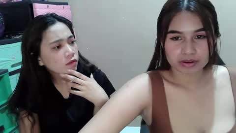 Snapshot of tastyhallie1 chatting on 02.11.25 hallie online show from 02.11.25