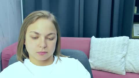 Snapshot of tataflower chatting on 02.05.26 Tata online show from 02.05.26