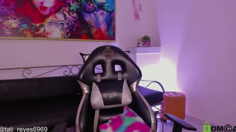 Snapshot of tati_reyes chatting on 02.11.25 Tatiana --- Schedule Monday to Sundays 800 to 200 UTC-5 online show from 02.11.25