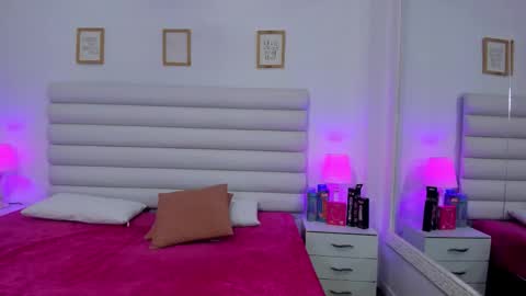 tatiana_arboleda online show from 10.20.25