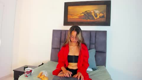 Snapshot of tatiana_valencia chatting on 05.30.26 Tati online show from 05.30.26
