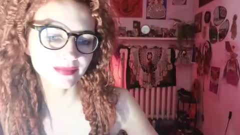 Snapshot of tatianaromanova chatting on 04.09.26 Tatiana online show from 04.09.26