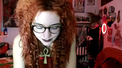 Snapshot of tatianaromanova chatting on 05.15.26 Tatiana online show from 05.15.26