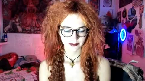 Snapshot of tatianaromanova chatting on 05.24.26 Tatiana online show from 05.24.26