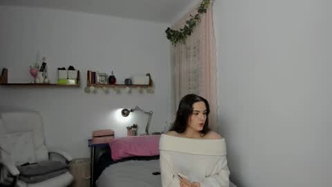 Snapshot of tatiannaz chatting on 11.11.25 Tatianna online show from 11.11.25