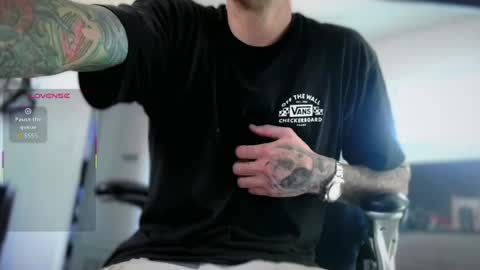 Snapshot of tattednblonde chatting on 06.14.26 tattednblonde online show from 06.14.26