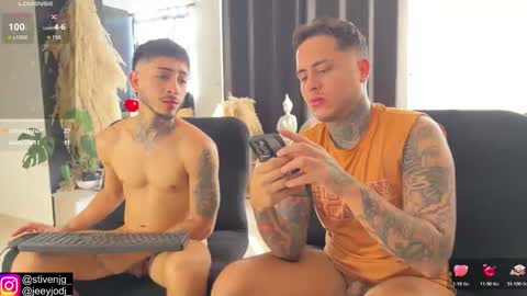 Snapshot of tattoguys_cums chatting on 10.22.25 Jonathan Juan online show from 10.22.25