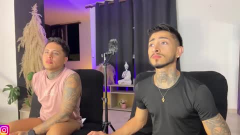 Snapshot of tattoguys_cums chatting on 10.27.25 Jonathan Juan online show from 10.27.25