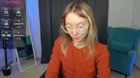 Snapshot of tattoo_artbaby chatting on 10.07.25 tattoo_artbaby online show from 10.07.25