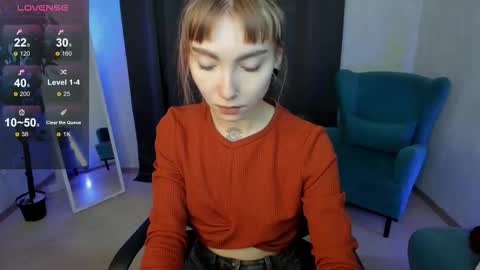 Snapshot of tattoo_artbaby chatting on 10.12.25 tattoo_artbaby online show from 10.12.25