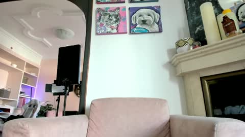 Snapshot of tattoo_ninja_kitty chatting on 03.20.26 Nathalie Hardy online show from 03.20.26