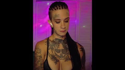 Snapshot of tattooed_natalia chatting on 05.30.26 Natalia 3 online show from 05.30.26