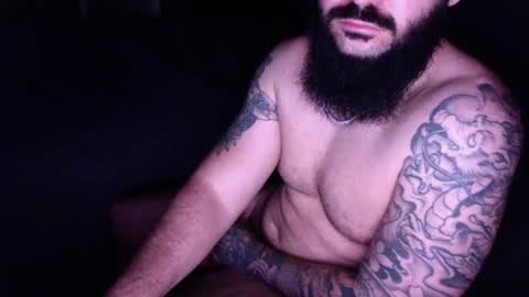 Snapshot of tattooedandbearded22 chatting on 10.03.25 tattooedandbearded22 online show from 10.03.25