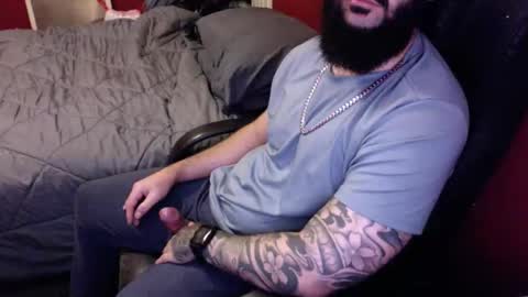 Snapshot of tattooedandbearded22 chatting on 10.15.25 tattooedandbearded22 online show from 10.15.25