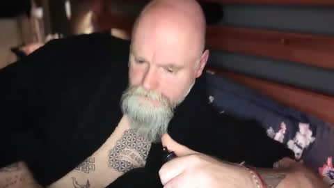 Tattooeddilf 01 online show from 11.17.25