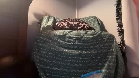 Snapshot of tattoosandabs chatting on 01.26.25 tattoosandabs online show from 01.26.25