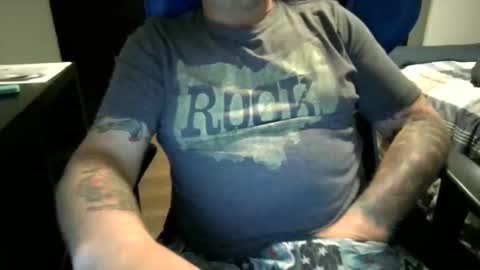 tattslovestattas1 online show from 10.20.25