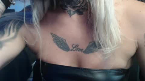 Snapshot of tatuada_safada chatting on 06.12.26 tatuada_safada online show from 06.12.26