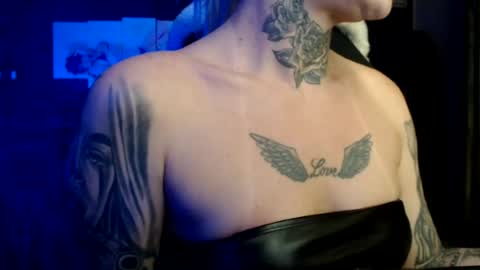 Snapshot of tatuada_safada chatting on 07.26.26 tatuada_safada online show from 07.26.26