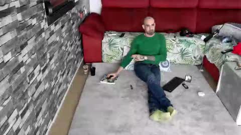 Tatuado20cm online show from 12.20.25