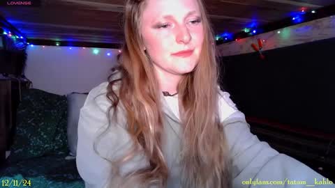 Snapshot of tatum__kahlo chatting on 12.11.24 TATUM ALL MY LINKS online show from 12.11.24