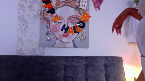 Taty Miller online show from 10.21.25