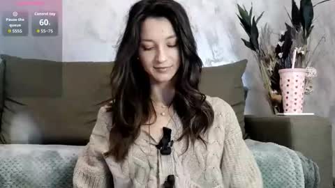 Snapshot of tayakayan chatting on 11.03.25 TayaKayan online show from 11.03.25