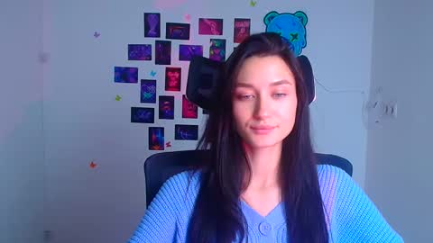 Taya online show from 11.20.25