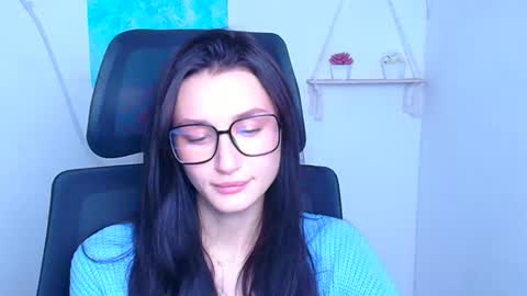 Taya online show from 11.25.25