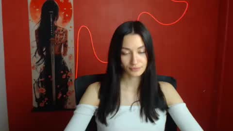 Snapshot of tayavibe chatting on 05.13.26 Taya online show from 05.13.26