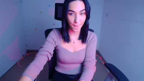 Snapshot of tayla_candy chatting on 10.09.25 Tayla online show from 10.09.25