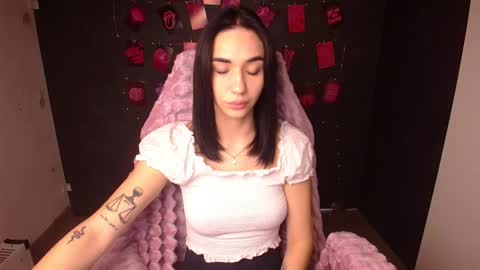 Snapshot of tayla_candy chatting on 10.22.25 Tayla online show from 10.22.25