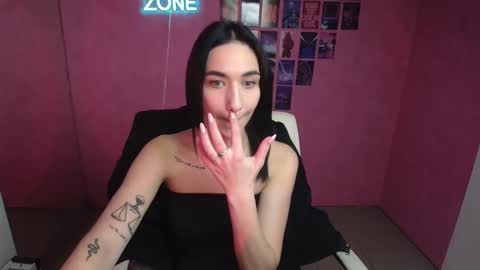 Snapshot of tayla_candy chatting on 10.24.25 Tayla online show from 10.24.25