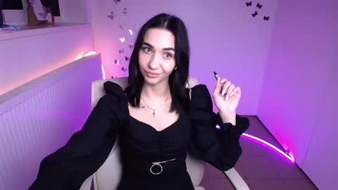 Snapshot of tayla_candy chatting on 10.28.25 Tayla online show from 10.28.25