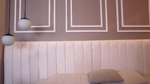 Teylor  Kim online show from 11.20.25