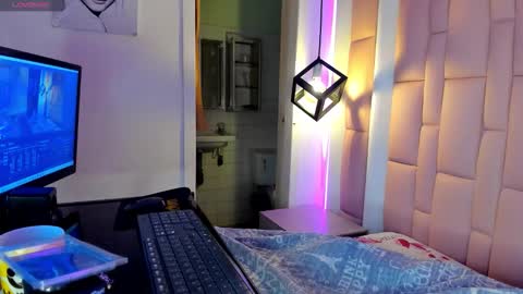 TAYLER online show from 01.15.26