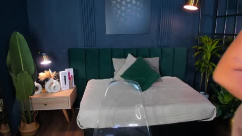 Snapshot of taylor_bennet chatting on 01.24.25 Taylor Bennet online show from 01.24.25