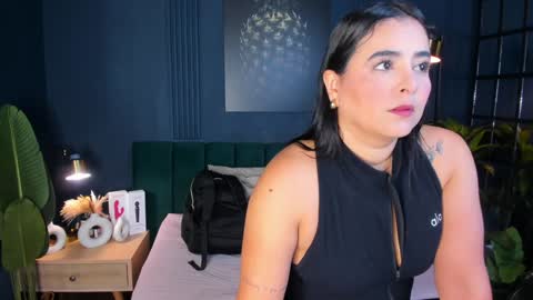 Snapshot of taylor_bennet chatting on 01.26.25 Taylor Bennet online show from 01.26.25