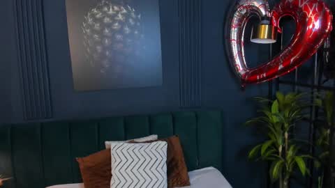 Snapshot of taylor_bennet chatting on 03.05.25 Taylor Bennet online show from 03.05.25