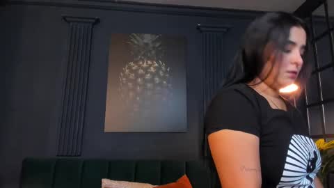 Snapshot of taylor_bennet chatting on 03.08.25 Taylor Bennet online show from 03.08.25