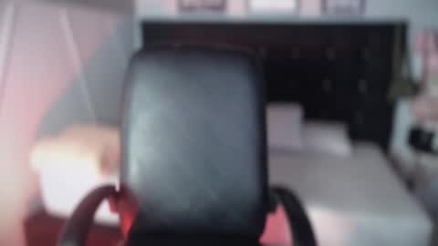 Taylor 3 online show from 10.06.25