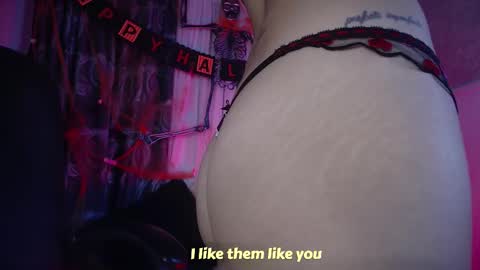 Taylor 3 online show from 10.24.25