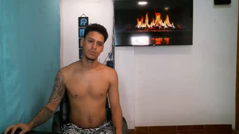 Taylor and Meghan online show from 04.04.26