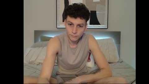 Snapshot of taylorcamz chatting on 11.09.25 taylorcamz online show from 11.09.25