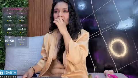 Tay online show from 10.14.25